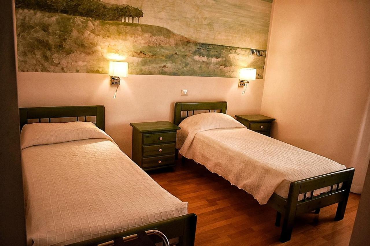 Sale Hotel Посада Экстерьер фото