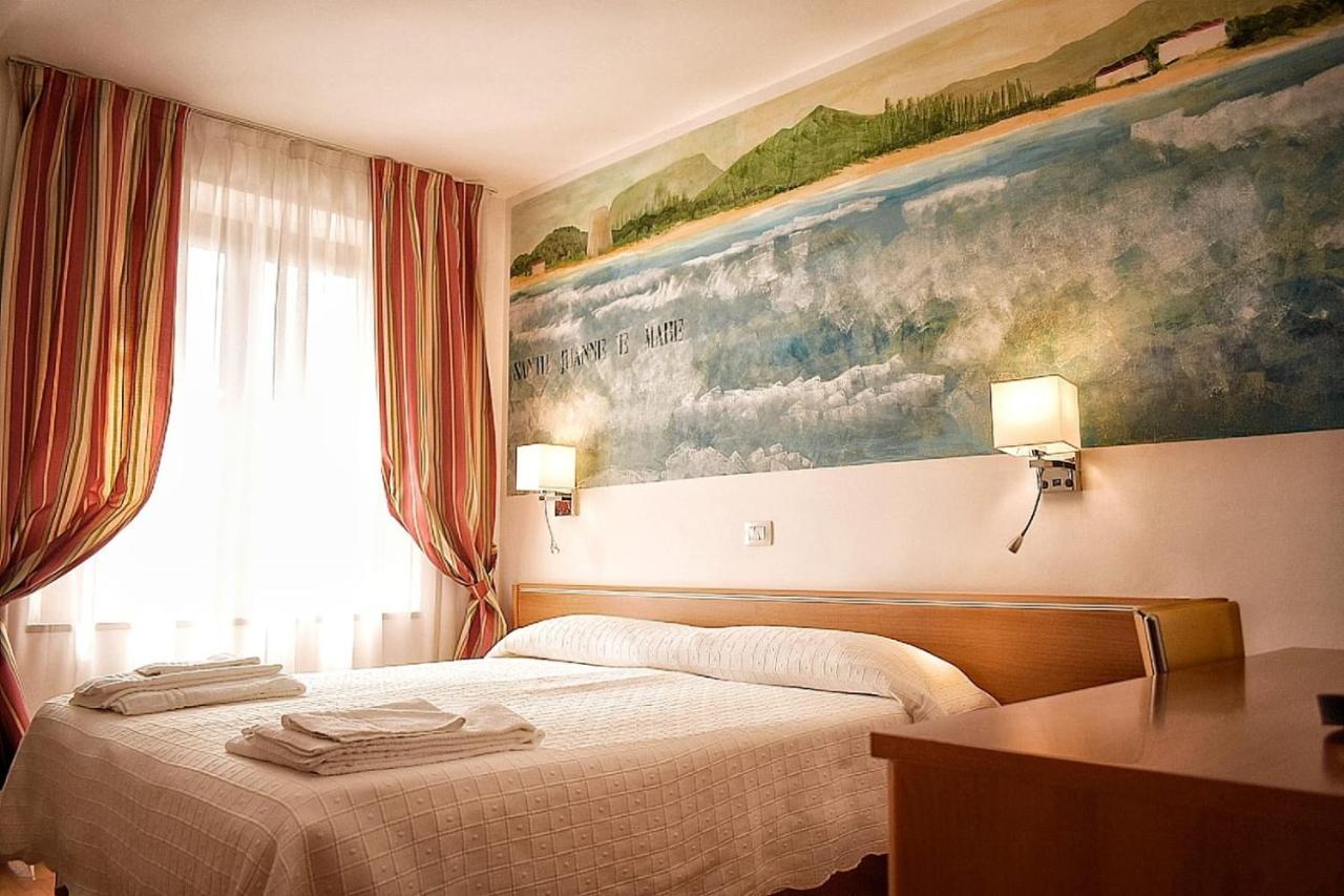 Sale Hotel Посада Экстерьер фото