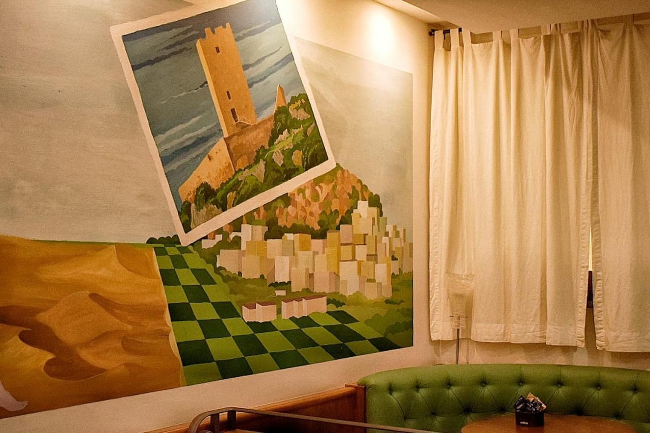 Sale Hotel Посада Экстерьер фото